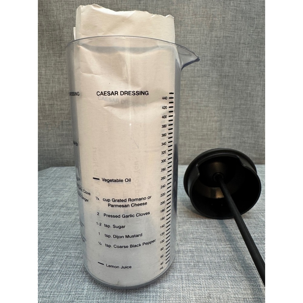 Pampered Chef Measure Mix & Pour Salad Dressing Maker Whisk Bottle 14oz 440ml - Picture 5 of 7